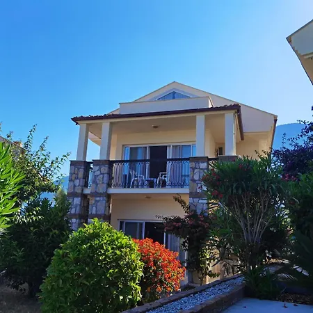 Bitur Park E5 3-bedroom With Shared Pool & Apartment Fethiye