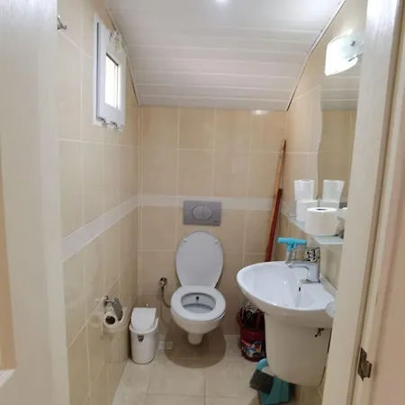 Bitur Park E5 3-bedroom With Shared Pool & Apartment Fethiye
